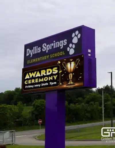 Dillys-Springs_Elementary-school